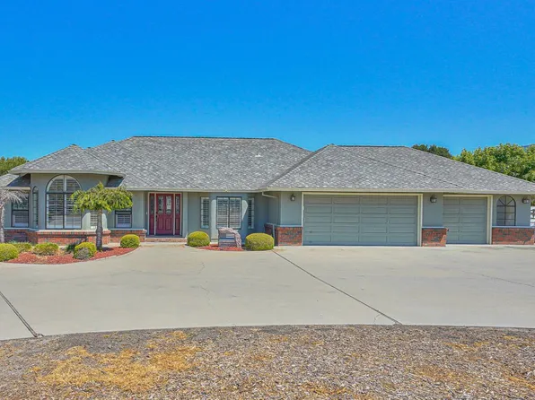 22105 Ranchito Dr, Salinas, CA 93908
