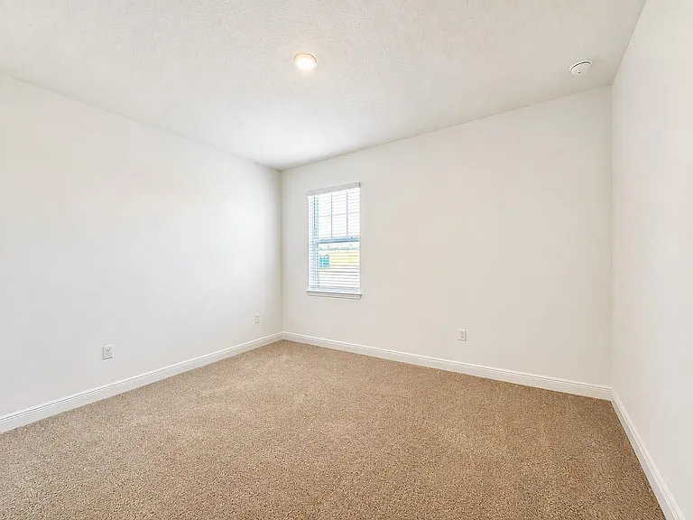 2244 Axel St — Photo 8