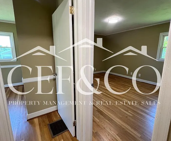 108 Overhill Dr — Photo 19