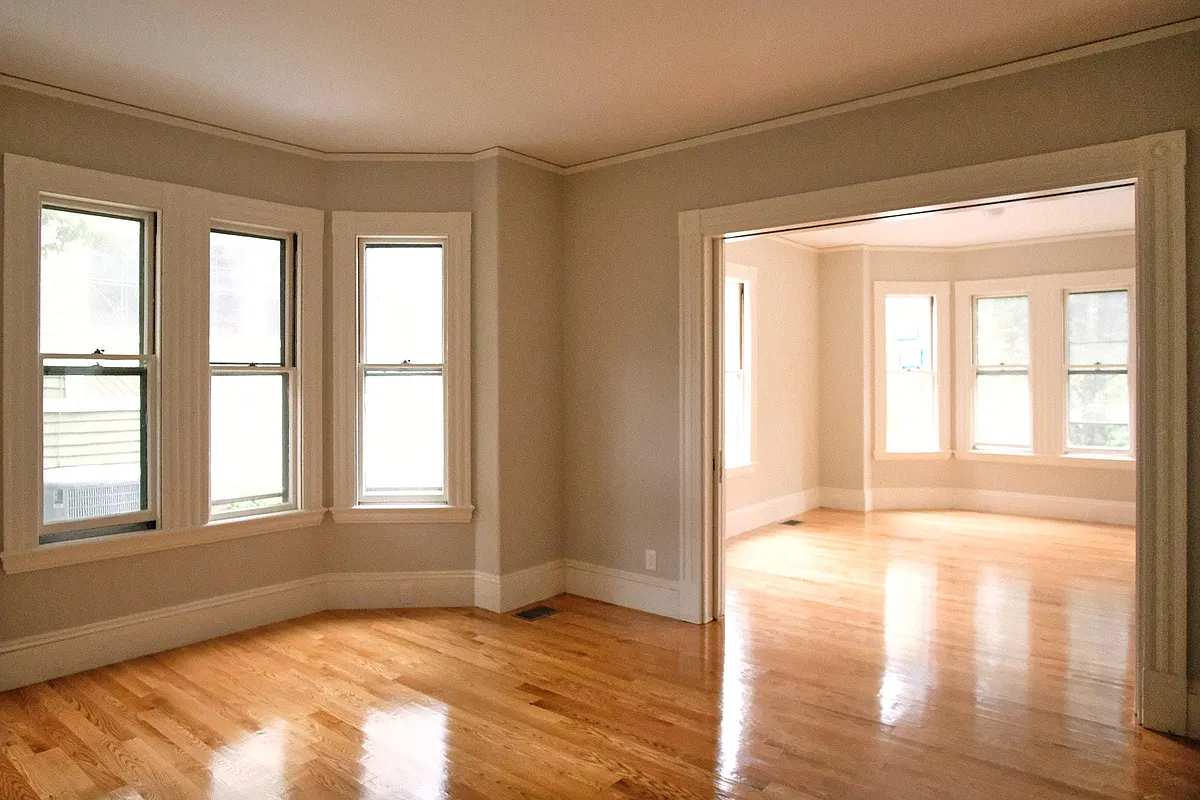 Building Photo - 14 Bigelow St #1