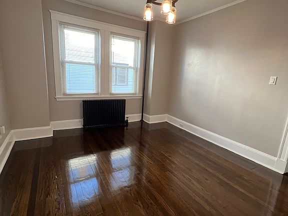 3rd image of 18-20 Stevens St #1