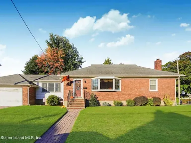 106 Fairview Ave — Photo 10