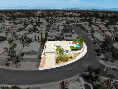2212 Marble Gorge Dr, Las Vegas, NV, 89117