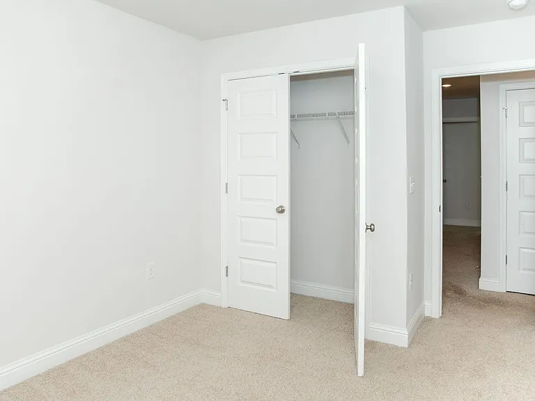 25806 Pollard Rd #37 — Photo 29
