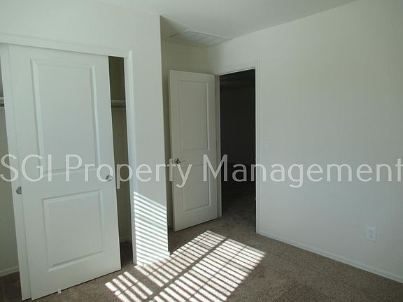 2nd image of 1522 E Inouye Dr