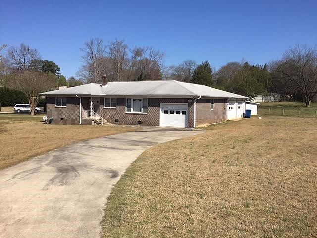 1st image of 115 Thompson Dr