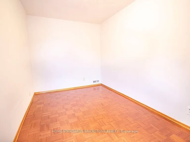 140 Essex St #2 — Photo 7