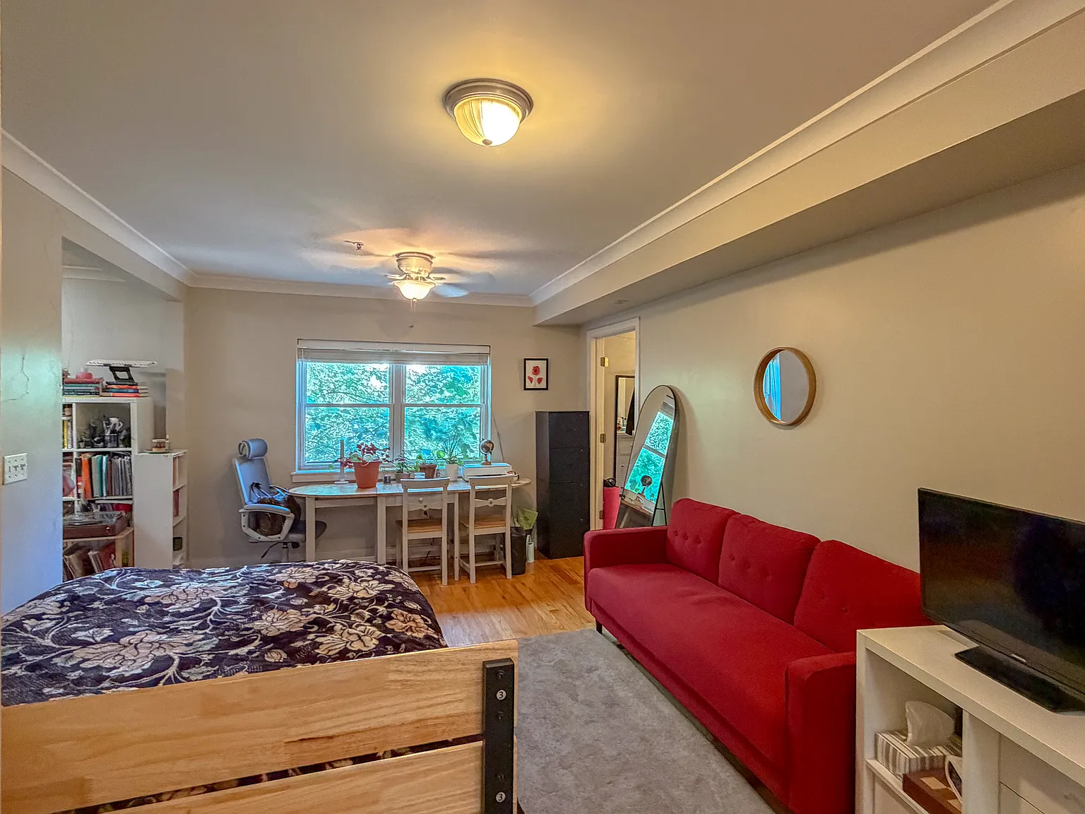 Studio, 437 sqft, $1,275 — Photo 3