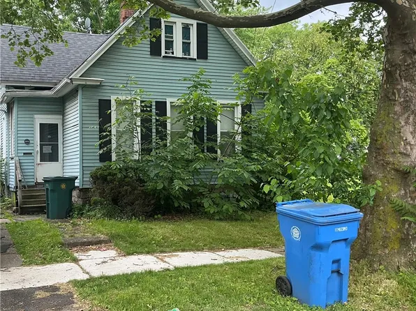 345 4th St, Rochester, NY 14605