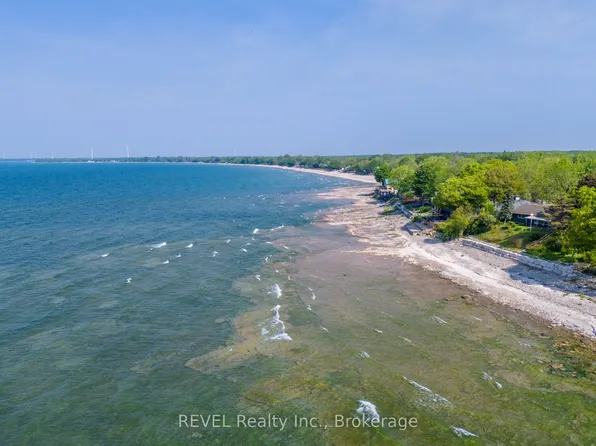 12113 Augustine Rd, Wainfleet, ON L0S 1V0