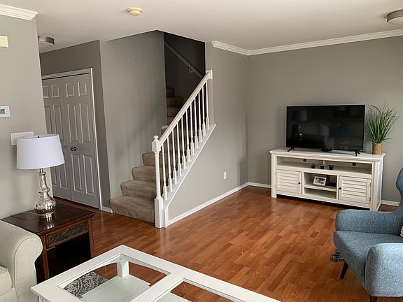 Staged photo (Furniture not included.)