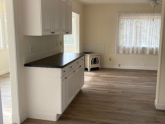 kitchen/living room