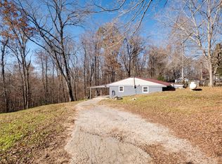 2667 Buck Branch Rd S, Duck River, TN 38454