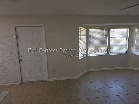 3rd image of 4418 Ruthann Ct