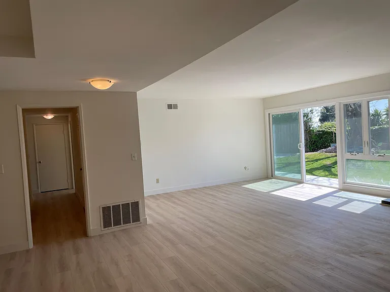 28607 Covecrest Dr — Photo 7