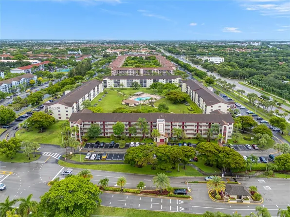 1601 SW 128th Ter APT 209A, Pembroke Pines, FL 33027