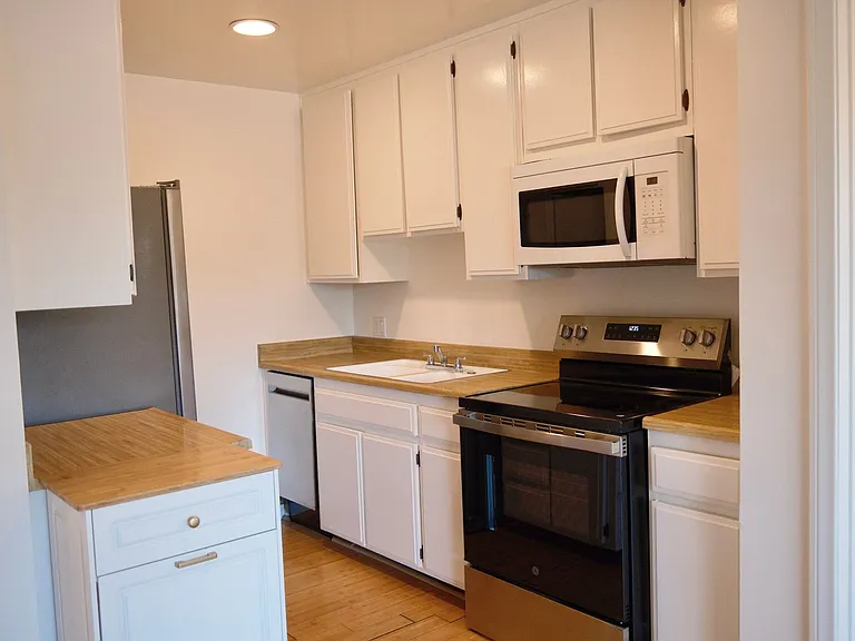 5880 Benner St #102 — Photo 3
