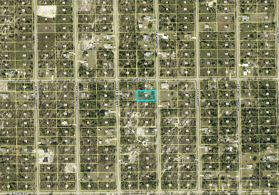 2nd image of 1021 Truman Ave