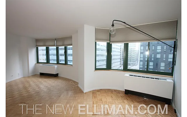 Rented by Douglas Elliman | media 14