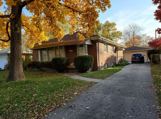 4435 Evans St, Wayne, MI 48184