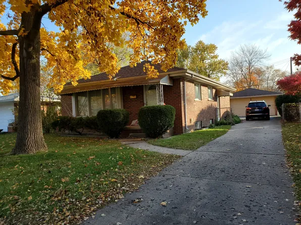 4435 Evans St, Wayne, MI 48184