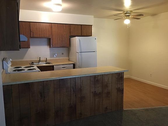 Kitchen Eating Space