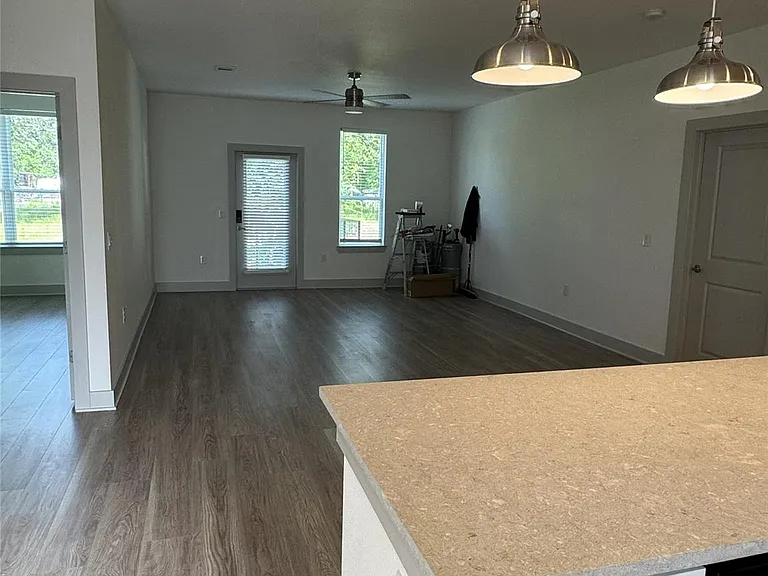 26244 Twin Oaks Rd — Photo 2