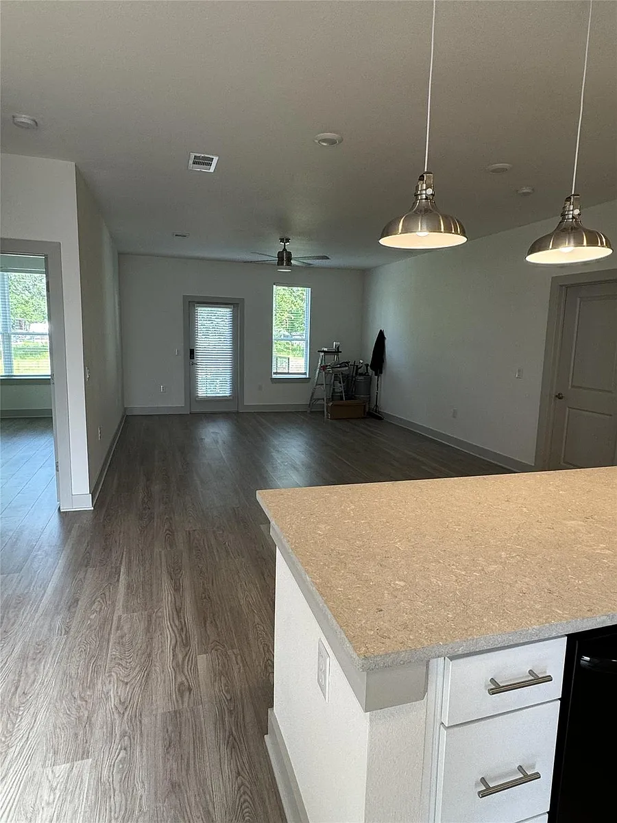 Building Photo - 26244 Twin Oaks Rd