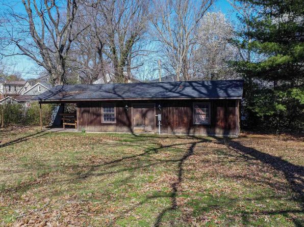 3201 Buckner Ln, Paducah, KY 42001