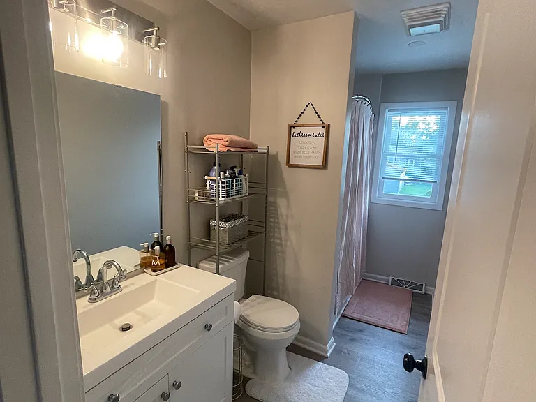 938 Jackson Pl — Photo 9