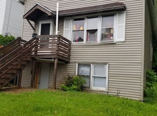 2475 S 5th Pl, Milwaukee, WI 53207