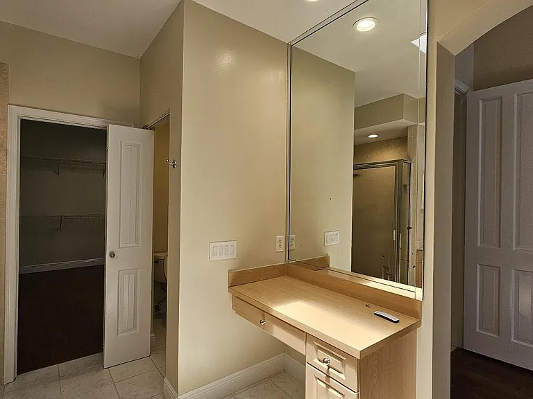 6190 NW 23rd Rd — Photo 31