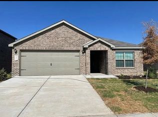 166 Switchback Hill Rd, Newark, TX 76071