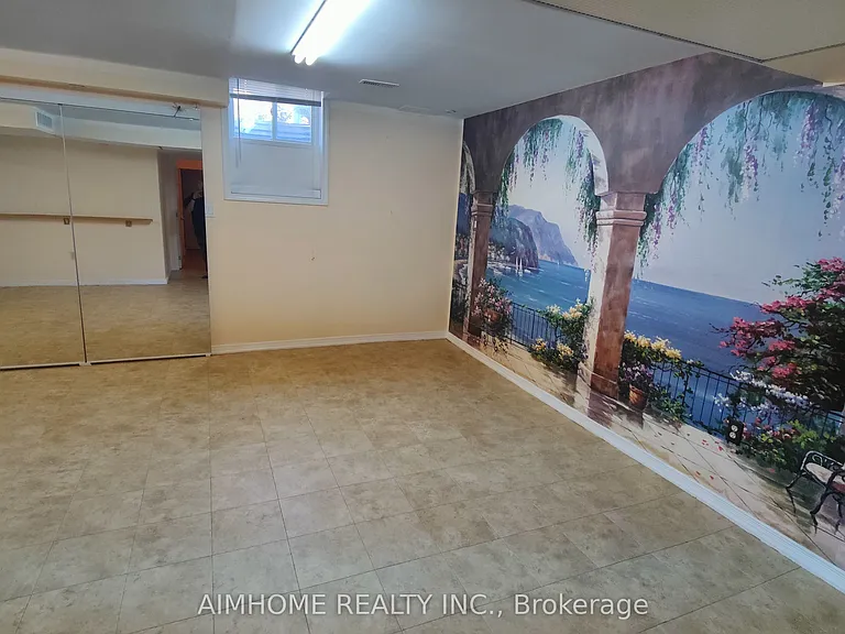 382 McJannett Ave — Photo 24