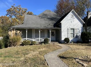 3208 Pershing St, Knoxville, TN 37917