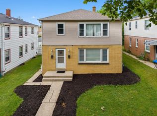 3607 N 85th St, Milwaukee, WI 53222