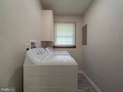 314 Elmwood Dr — Photo 15