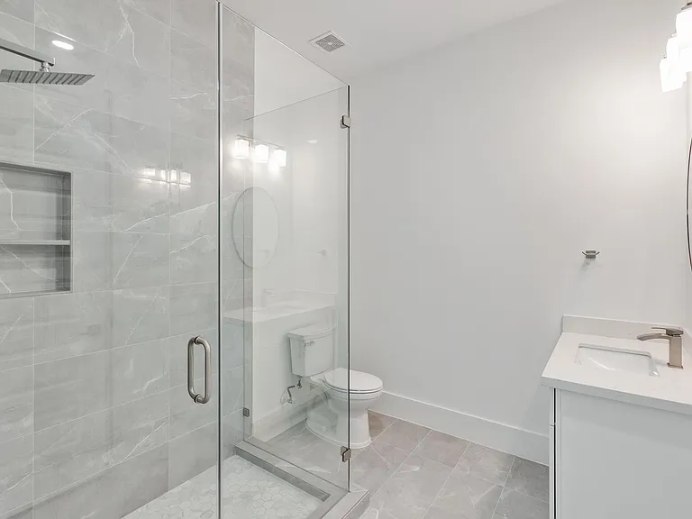 114 Bentwood Dr — Photo 23