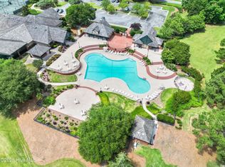 172 Cardinal Crest Dr, Wallace, NC 28466