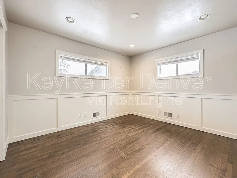 10462 Carlile St — Photo 6