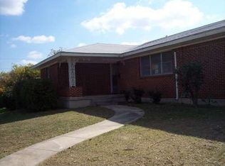 2404 N Glen Dr, Fort Worth, TX 76119