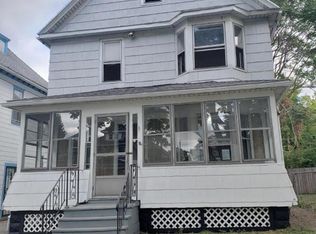 242 Roycroft Dr, Rochester, NY 14621