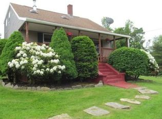 127 Main St, Rutland, MA 01543