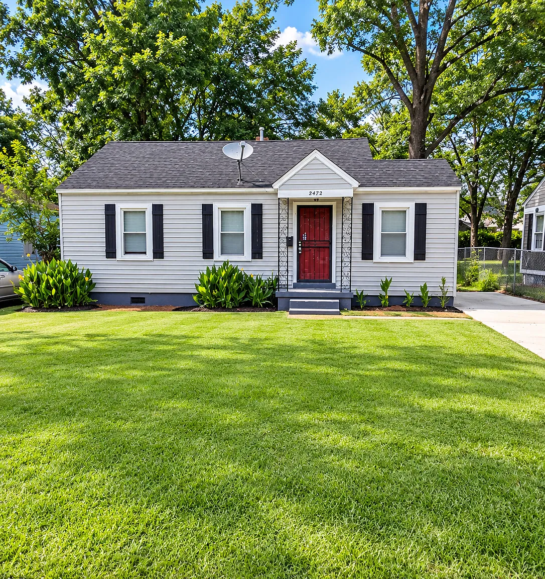 3 bed, $1,500 — Photo 1