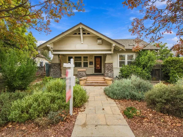 136 S 1st Ave, Oakdale, CA 95361