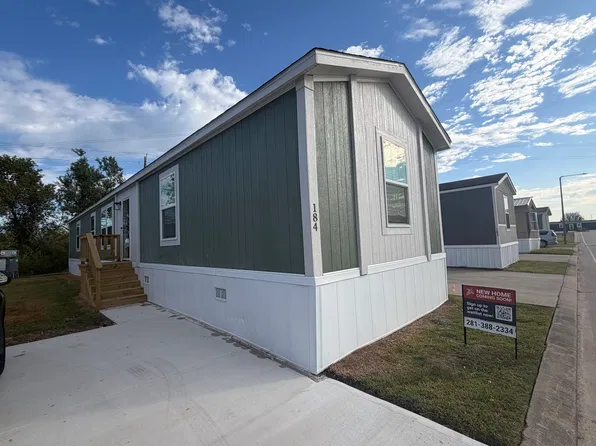 1100 Fox Meadow Dr Trailer 184, Alvin, TX 77511