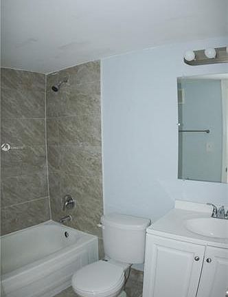 5th image of 10270 NW 35th St APT 7