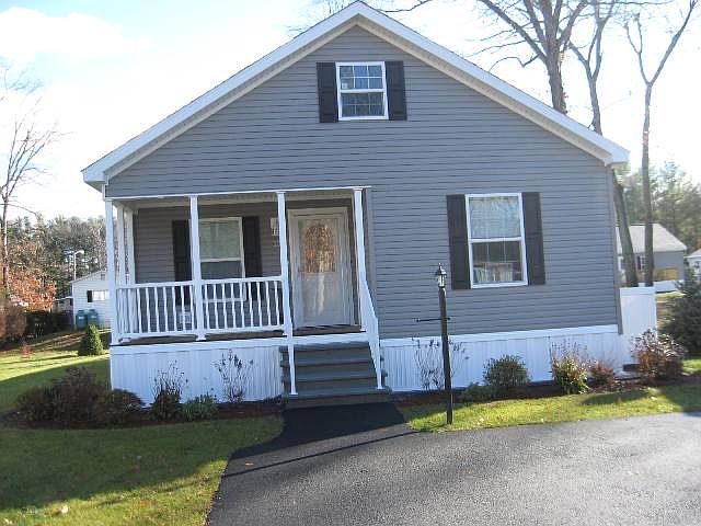 1st image of 10 Clovercrest Dr