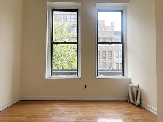 Rented by City Connections Realty | media 23