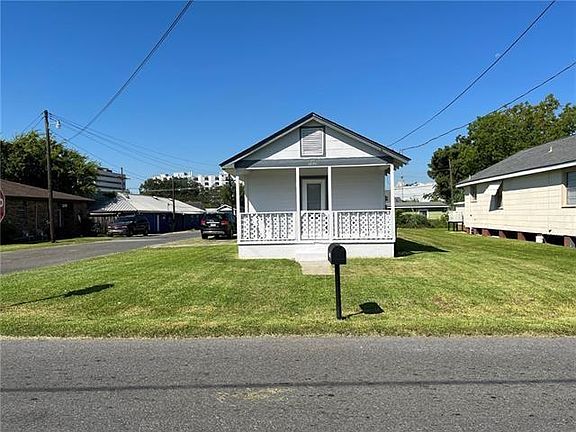 2nd image of 1044 Allo Ave